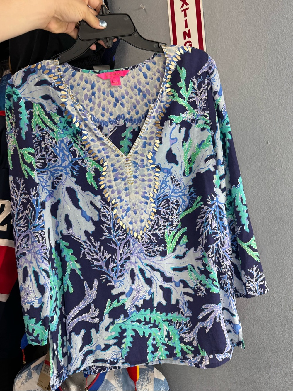 Lilly Pulitzer Navy Blue V-Neck Coral Print Tunic